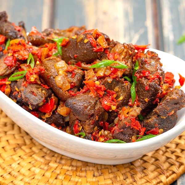 Asun (Spicy Goat Meat)